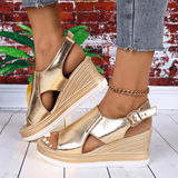 Baylie - Chic Metallic Sandals
