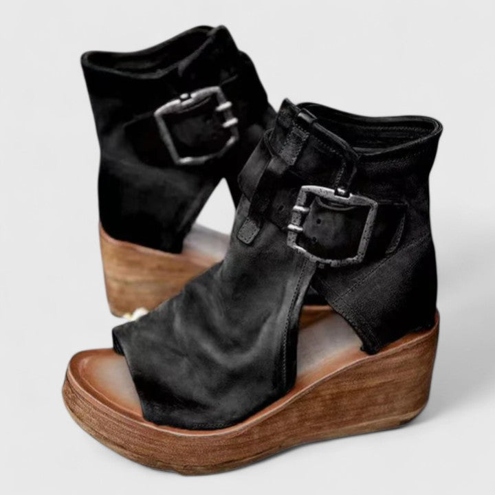 Karline - Timeless Wedge Sandals