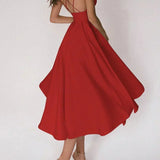Elara - Chic Minimalist Dress