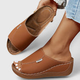 Amiralie - Stylish and Lightweight Sandals