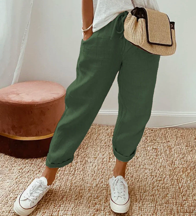 Chic and Relaxed Flowing Trousers