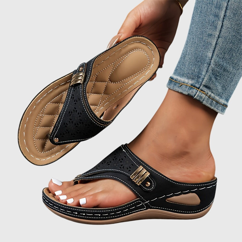 Anika Cozy Slippers