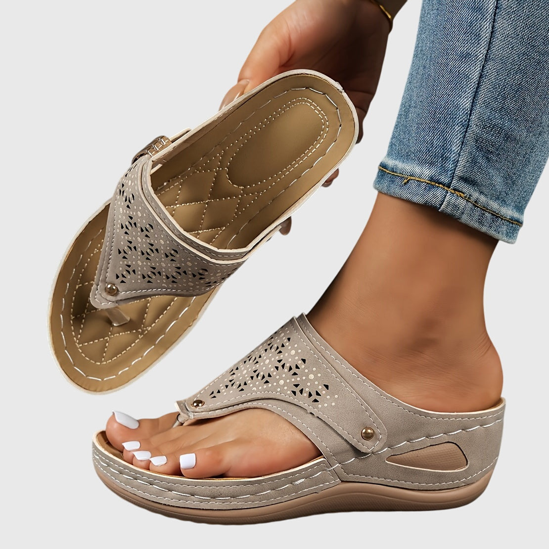 Anika Cozy Slippers