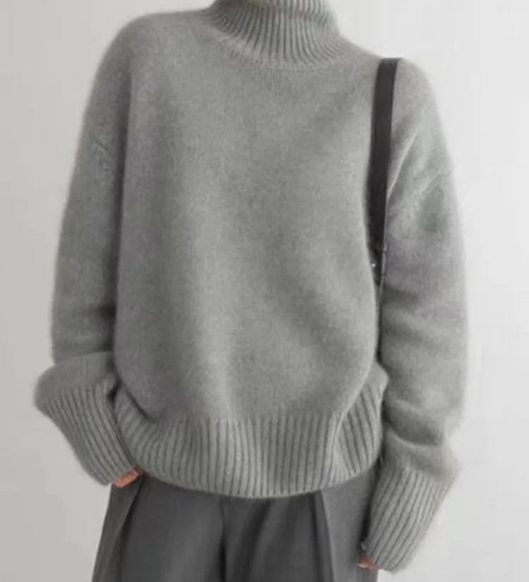 Amaya | Opulent Cashmere Turtleneck Sweater