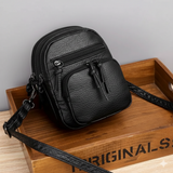 Sara™ Simplicité Leather Bag