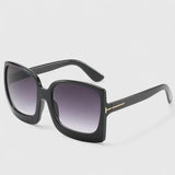 Kynzlee | Chic Sunglasses