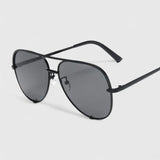 Tynzlee | Chic Sunglasses