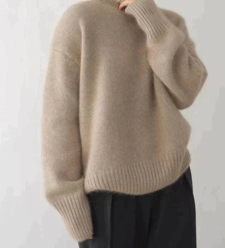 Amaya | Opulent Cashmere Turtleneck Sweater