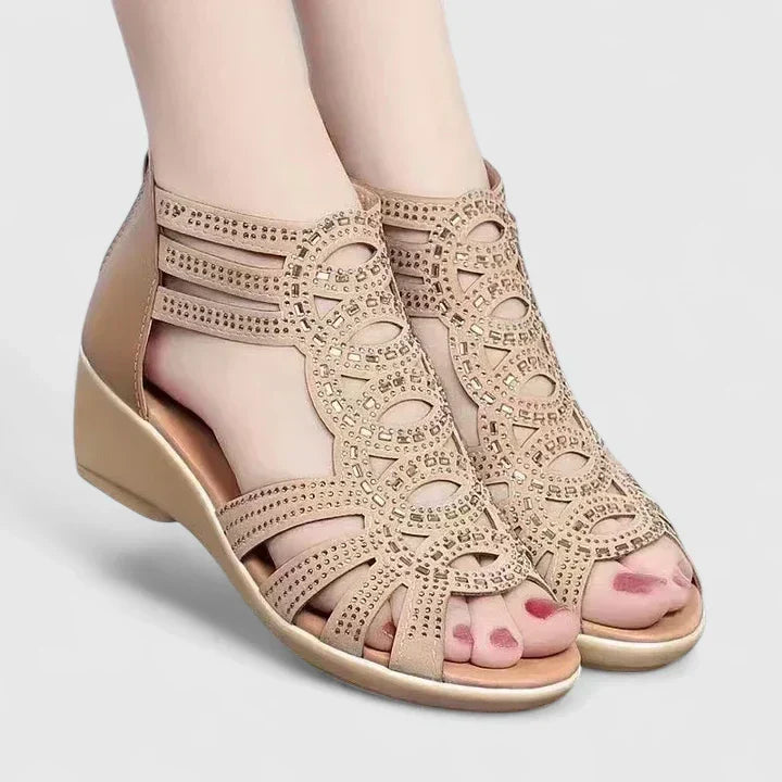 Alana - Chic and Stylish Sandals