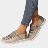 Léane │ Ultra-Lightweight and Comfort-Focused Footwear
