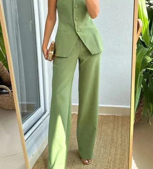 BRIA - Sleeveless Two-Piece Set Featuring Button Details