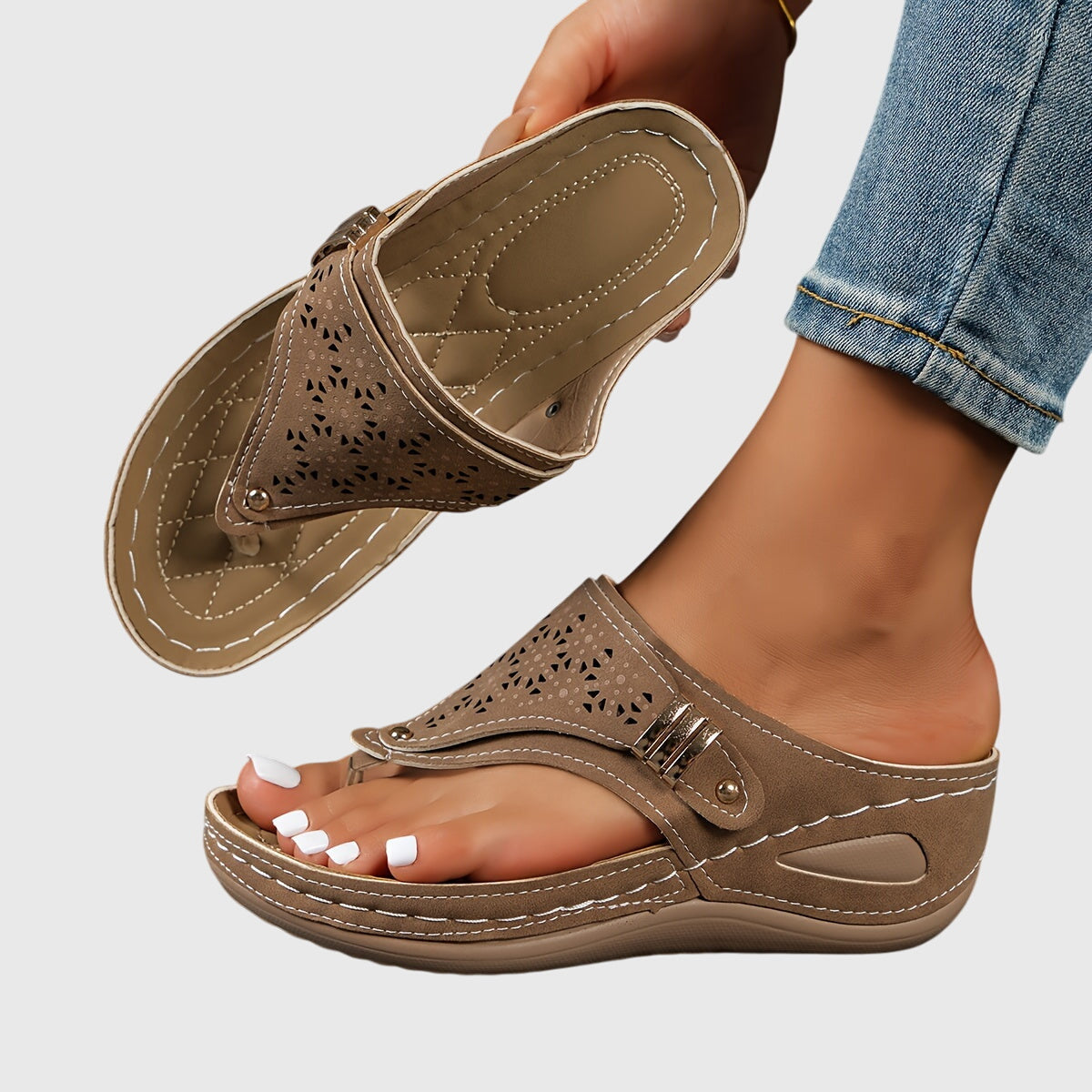 Anika Cozy Slippers
