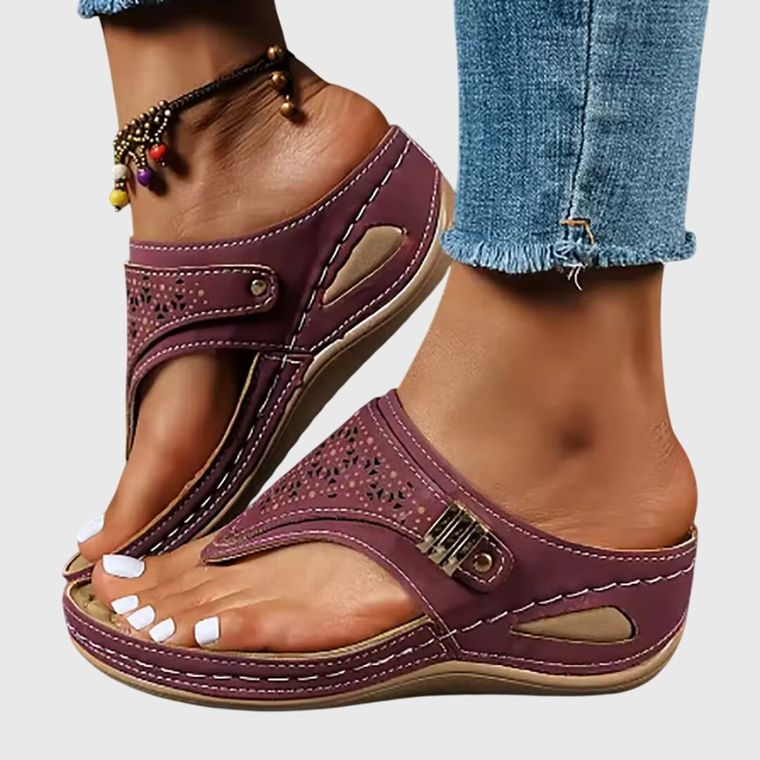 Anika Cozy Slippers