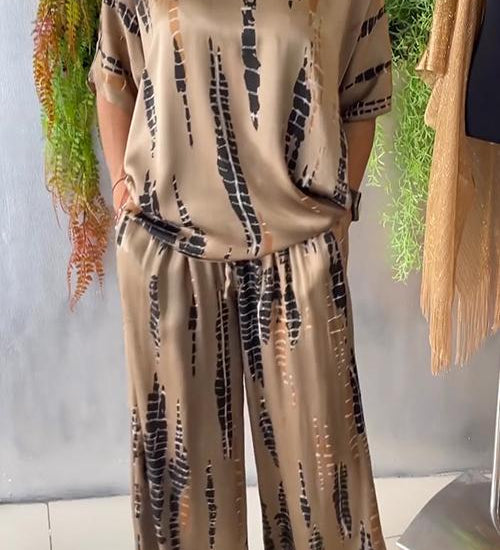 Marie - Relaxed Print Ensemble