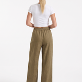 Svätava | High-Waisted Wide-Leg Pleated Trousers